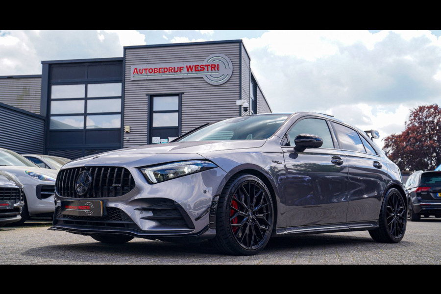Mercedes-Benz A-Klasse AMG 35 4MATIC Edition 1 | Head Up Display | Burmester | Sterrenhemel | Memory | 360 Camera | Massage