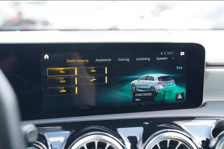 Mercedes-Benz A-Klasse AMG 35 4MATIC Edition 1 | Head Up Display | Burmester | Sterrenhemel | Memory | 360 Camera | Massage
