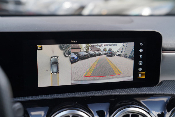 Mercedes-Benz A-Klasse AMG 35 4MATIC Edition 1 | Head Up Display | Burmester | Sterrenhemel | Memory | 360 Camera | Massage