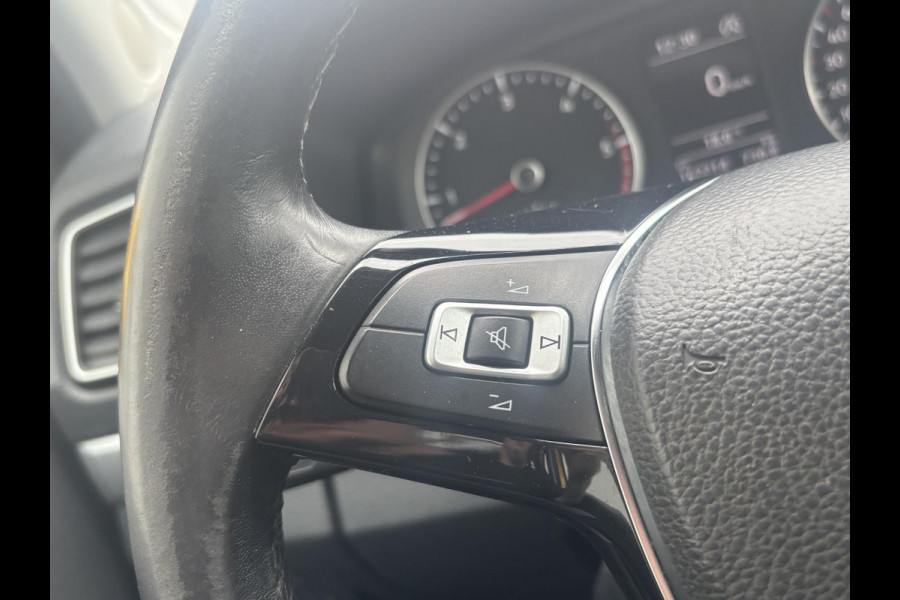 Volkswagen Amarok 3.0 TDI 4Motion DC*ECC*CRUISE*HAAK*