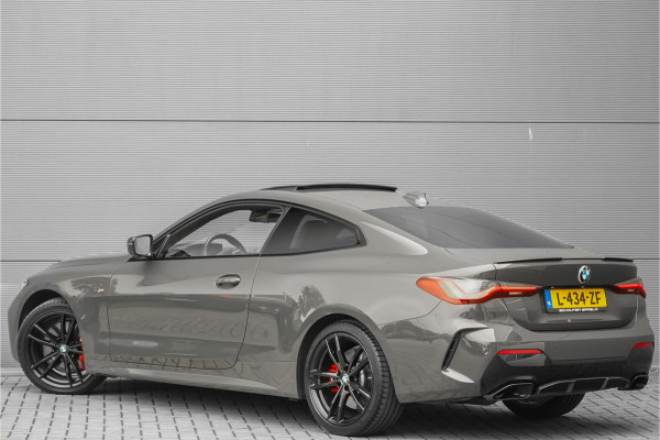 BMW 4 Serie Coupé M440i xDrive High Executive Schuifdak M-Stoel Laser ACC H/K