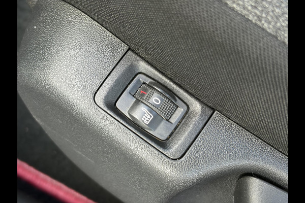 Citroën C3 1.2 PureTech Feel Edition 2e Eigenaar,Dealer Onderhgouden,D-riem vv in 2024,Navi,Stoelverwarming,Apple Carplay/Android,Recent beurt gehad,Pdc,Clima,Cruise,Rijstrooksensor,Apk tot 10-2027