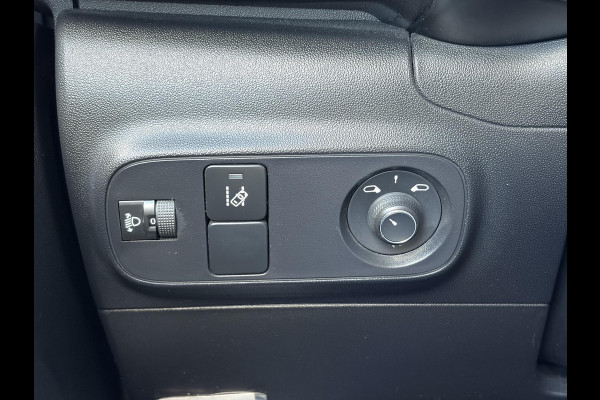 Citroën C3 1.2 PureTech Feel Edition 2e Eigenaar,Dealer Onderhgouden,D-riem vv in 2024,Navi,Stoelverwarming,Apple Carplay/Android,Recent beurt gehad,Pdc,Clima,Cruise,Rijstrooksensor,Apk tot 10-2027