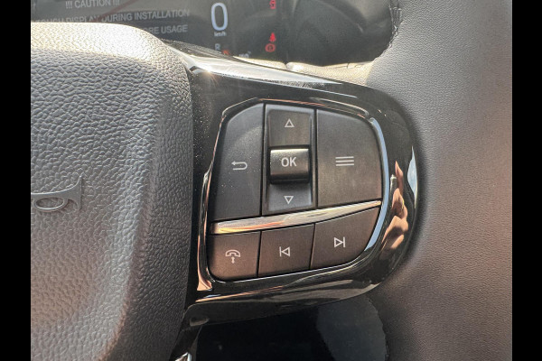 Ford Transit Custom Tourneo 340 2.5 PHEV L2H1 Titanium X 233pk | 16-weg elek. AGR-stoel | Handsfree elektrische dubbele zijschuifdeuren | Panoramadak | 15 B&O speaker | Inklapbare trekhaak | Verwarmbaar stuurwiel | Verwarmbare en elektrisch verstelbare stoelen tweede zitrij | Draadloos opladen