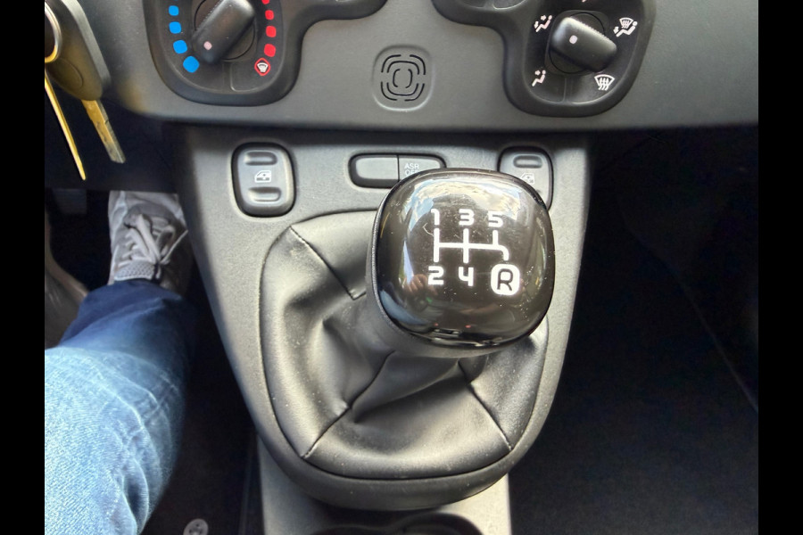 Fiat Panda 1.2 City Cross (4-cilinder), Rijklaarprijs / 120 mnd Bovag garantie