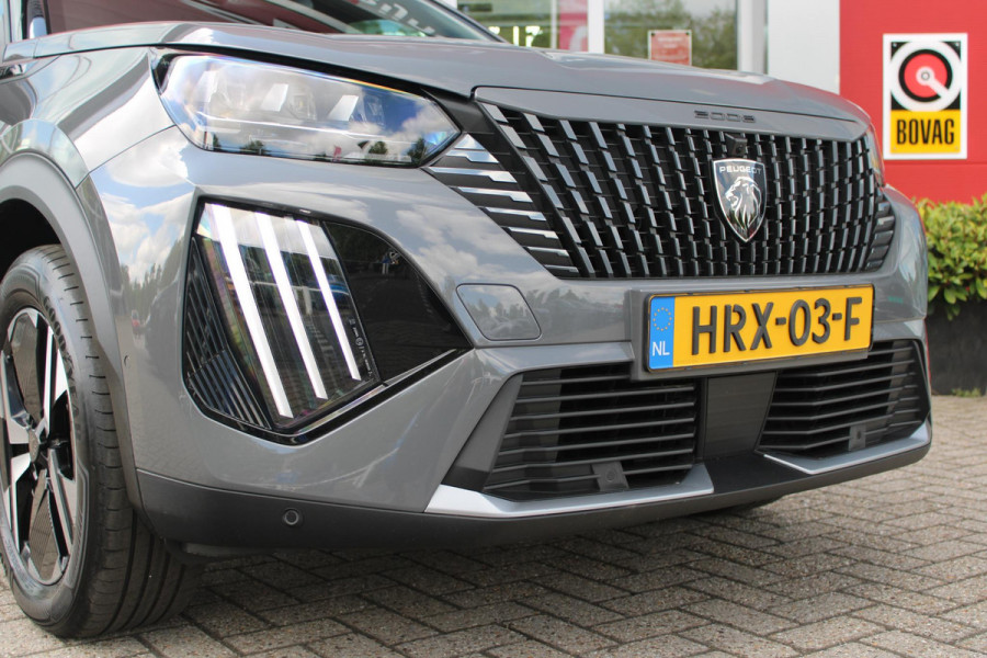 Peugeot 2008 1.2 Hybrid 145PK AUTOMAAT GT | ELEKTRISCH BEDIENBARE BESTUURDERSSTOEL | NAVIGATIE | FULL LED KOPLAMPEN | DRAADLOZE APPLE CARPLAY/ANDROID AUTO | ADAPTIVE CRUISE CONTROL | CAMERA VOOR + ACHTER | CLIMATE CONTROL | LICHTMETALEN VELGEN 17" | KEYLESS ENTRY/START | DAB+ RADIO | ALCANTARA/LEDEREN BEKLEDING  | DODEHOEK DETECTIE | PARKEERSENSOREN VOOR + ACHTER | STOEL VERWARMING | DRAADLOZE TELEFOONLADER |