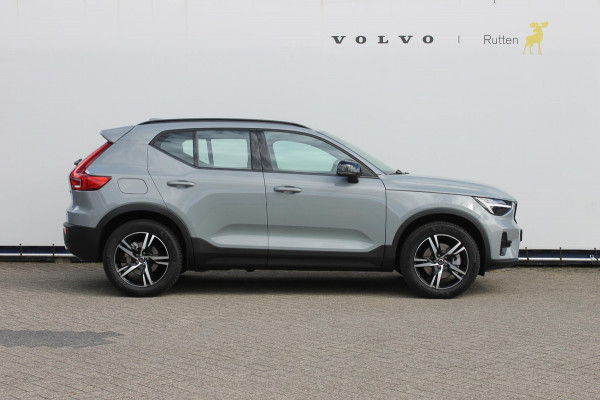 Volvo XC40 B4 211PK Automaat Plus Dark Google Infotainment / Trekhaak / Adaptieve Cruise Control / Blis / Harman Kardon Audio