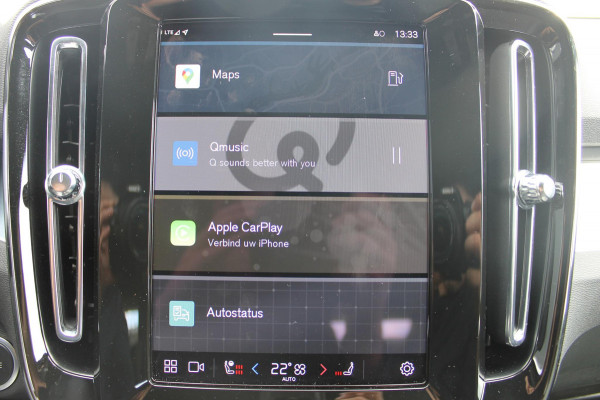 Volvo XC40 B4 211PK Automaat Plus Dark Google Infotainment / Trekhaak / Adaptieve Cruise Control / Blis / Harman Kardon Audio