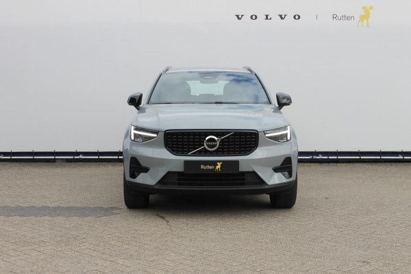 Volvo XC40 B4 211PK Automaat Plus Dark Google Infotainment / Trekhaak / Adaptieve Cruise Control / Blis / Harman Kardon Audio