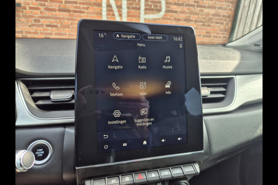 Renault Captur 1.6 E-Tech Plug-in Hybrid 160 Intens Carplay, LED