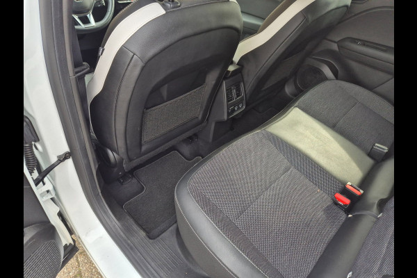 Renault Captur 1.6 E-Tech Plug-in Hybrid 160 Intens Carplay, LED