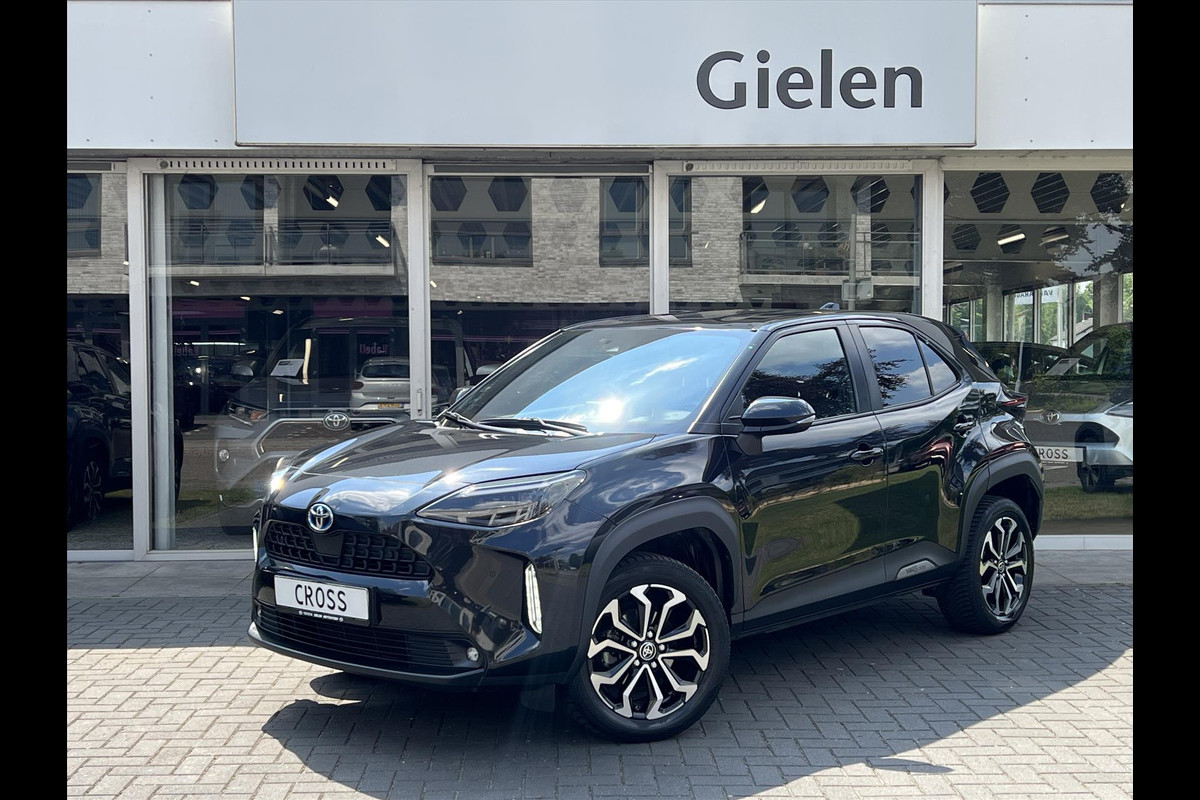 Toyota Yaris Cross 1.5 Hybrid Dynamic Comfort pack | Dodehoekherkenning, Parkeersensoren, Stoel + Stuurverwarming, Smart connect