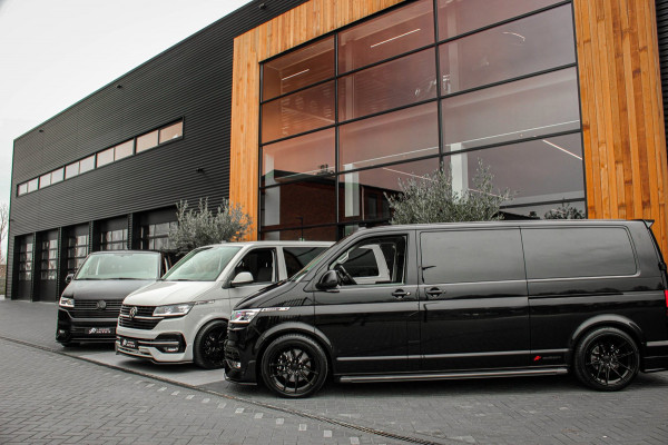 Volkswagen Transporter 2.0 TDI L2H1 150PK JB- EDITION DSG / PDC / VERLAGINGSVEREN / LEDEREN BEKLEDING / FULL / APPLE CARPLAY /NAVI