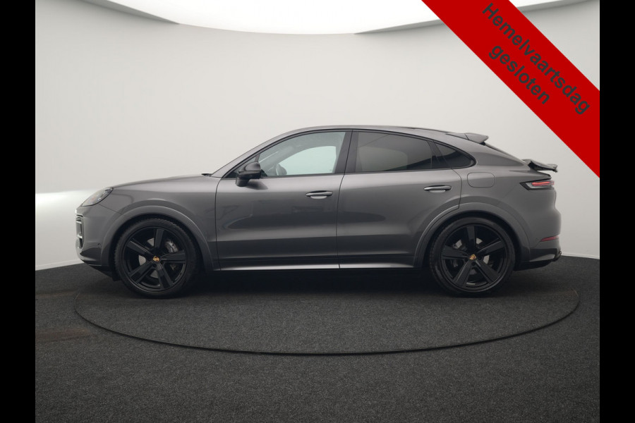 Porsche Cayenne Coupé 3.0 E-Hybrid PHEV | MY 2024 Facelift | | Trekhaak Af Fabriek | Panodak | Luchtvering | Sportuitlaat | PDLS+ | Sport Chrono | InnoDrive Adaptive Cruise | SportDesign | Head up | Soft Close | 22"L.M | 360 Camera | Plug In Hybrid