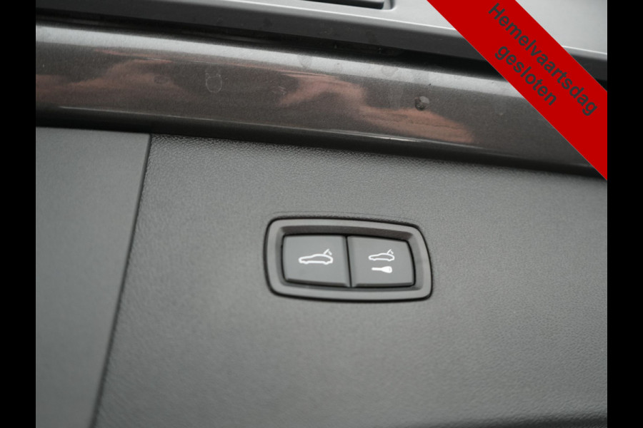 Porsche Cayenne Coupé 3.0 E-Hybrid PHEV | MY 2024 Facelift | | Trekhaak Af Fabriek | Panodak | Luchtvering | Sportuitlaat | PDLS+ | Sport Chrono | InnoDrive Adaptive Cruise | SportDesign | Head up | Soft Close | 22"L.M | 360 Camera | Plug In Hybrid