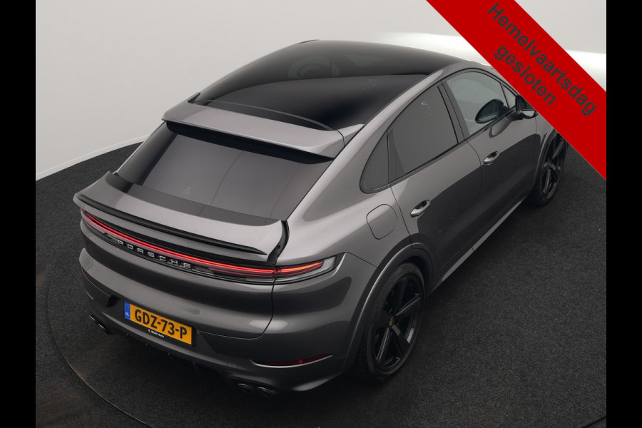 Porsche Cayenne Coupé 3.0 E-Hybrid PHEV | MY 2024 Facelift | | Trekhaak Af Fabriek | Panodak | Luchtvering | Sportuitlaat | PDLS+ | Sport Chrono | InnoDrive Adaptive Cruise | SportDesign | Head up | Soft Close | 22"L.M | 360 Camera | Plug In Hybrid