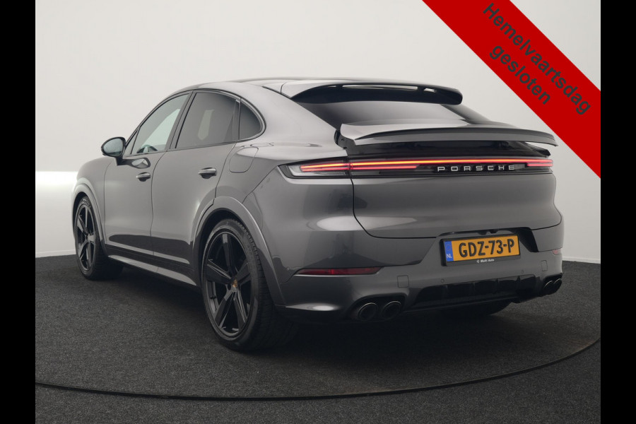 Porsche Cayenne Coupé 3.0 E-Hybrid PHEV | MY 2024 Facelift | | Trekhaak Af Fabriek | Panodak | Luchtvering | Sportuitlaat | PDLS+ | Sport Chrono | InnoDrive Adaptive Cruise | SportDesign | Head up | Soft Close | 22"L.M | 360 Camera | Plug In Hybrid