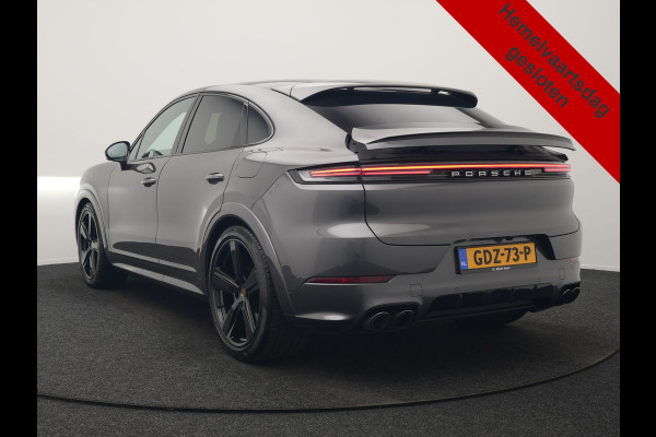 Porsche Cayenne Coupé 3.0 E-Hybrid PHEV | MY 2024 Facelift | | Trekhaak Af Fabriek | Panodak | Luchtvering | Sportuitlaat | PDLS+ | Sport Chrono | InnoDrive Adaptive Cruise | SportDesign | Head up | Soft Close | 22"L.M | 360 Camera | Plug In Hybrid