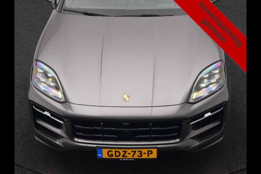 Porsche Cayenne Coupé 3.0 E-Hybrid PHEV | MY 2024 Facelift | | Trekhaak Af Fabriek | Panodak | Luchtvering | Sportuitlaat | PDLS+ | Sport Chrono | InnoDrive Adaptive Cruise | SportDesign | Head up | Soft Close | 22"L.M | 360 Camera | Plug In Hybrid