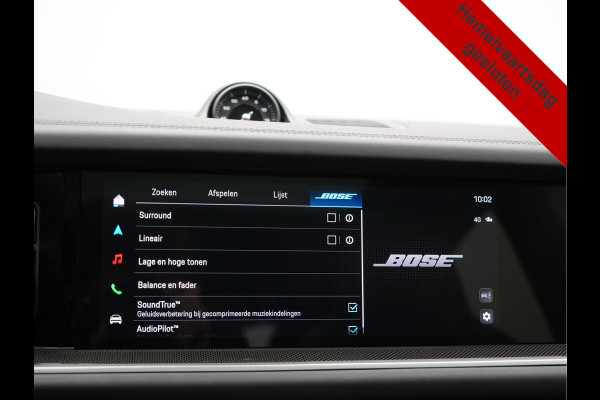 Porsche Cayenne Coupé 3.0 E-Hybrid PHEV | MY 2024 Facelift | | Trekhaak Af Fabriek | Panodak | Luchtvering | Sportuitlaat | PDLS+ | Sport Chrono | InnoDrive Adaptive Cruise | SportDesign | Head up | Soft Close | 22"L.M | 360 Camera | Plug In Hybrid