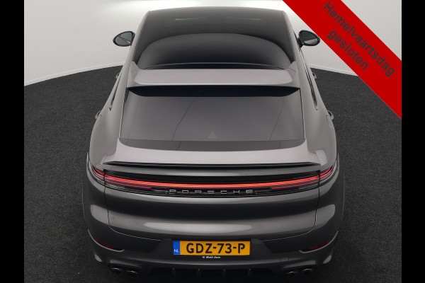 Porsche Cayenne Coupé 3.0 E-Hybrid PHEV | MY 2024 Facelift | | Trekhaak Af Fabriek | Panodak | Luchtvering | Sportuitlaat | PDLS+ | Sport Chrono | InnoDrive Adaptive Cruise | SportDesign | Head up | Soft Close | 22"L.M | 360 Camera | Plug In Hybrid