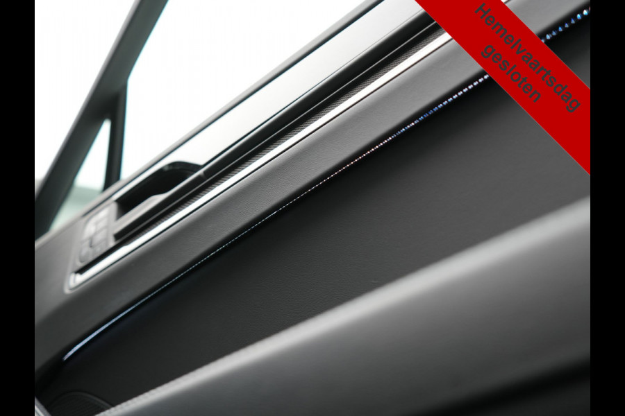 Porsche Cayenne Coupé 3.0 E-Hybrid PHEV | MY 2024 Facelift | | Trekhaak Af Fabriek | Panodak | Luchtvering | Sportuitlaat | PDLS+ | Sport Chrono | InnoDrive Adaptive Cruise | SportDesign | Head up | Soft Close | 22"L.M | 360 Camera | Plug In Hybrid