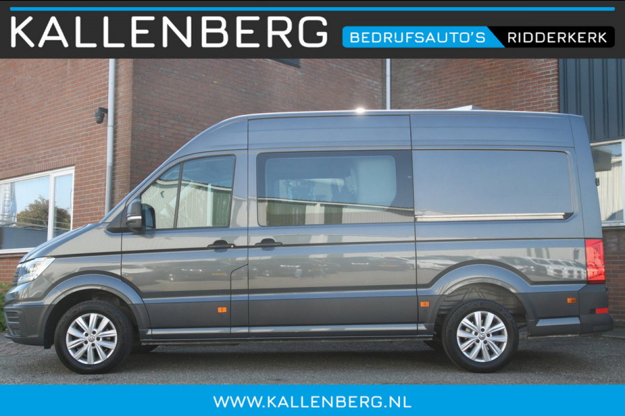 Volkswagen Crafter 35 2.0 TDI L3H3 DC / 6 pers / AUTOMAAT / Trekhaak / Camera