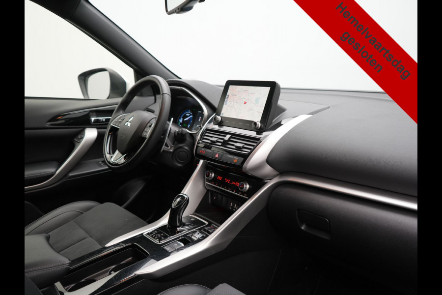Mitsubishi Eclipse Cross 2.4 Intense+ PHEV 188pk Dealer O.H. | Trekhaak Afn. | Adaptive Cruise | 360 Camera | Alcantara Sportstoelen & Stuur Verwarmd | Navigatie Via TomTom | Keyless | Blis | Apple Carplay | DAB | Plug In Hybr