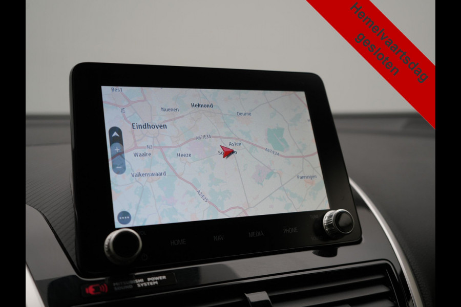 Mitsubishi Eclipse Cross 2.4 Intense+ PHEV 188pk Dealer O.H. | Trekhaak Afn. | Adaptive Cruise | 360 Camera | Alcantara Sportstoelen & Stuur Verwarmd | Navigatie Via TomTom | Keyless | Blis | Apple Carplay | DAB | Plug In Hybr