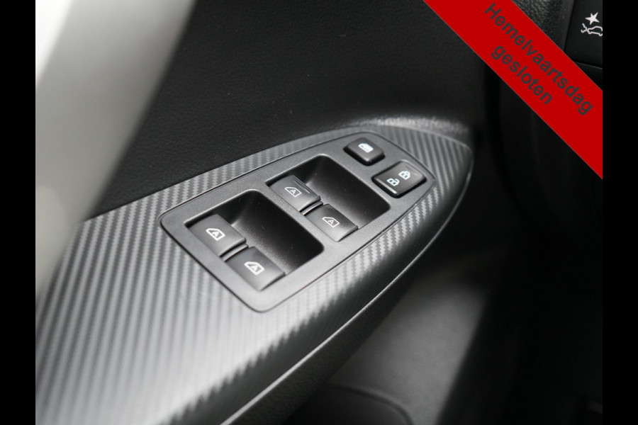 Mitsubishi Eclipse Cross 2.4 Intense+ PHEV 188pk Dealer O.H. | Trekhaak Afn. | Adaptive Cruise | 360 Camera | Alcantara Sportstoelen & Stuur Verwarmd | Navigatie Via TomTom | Keyless | Blis | Apple Carplay | DAB | Plug In Hybr