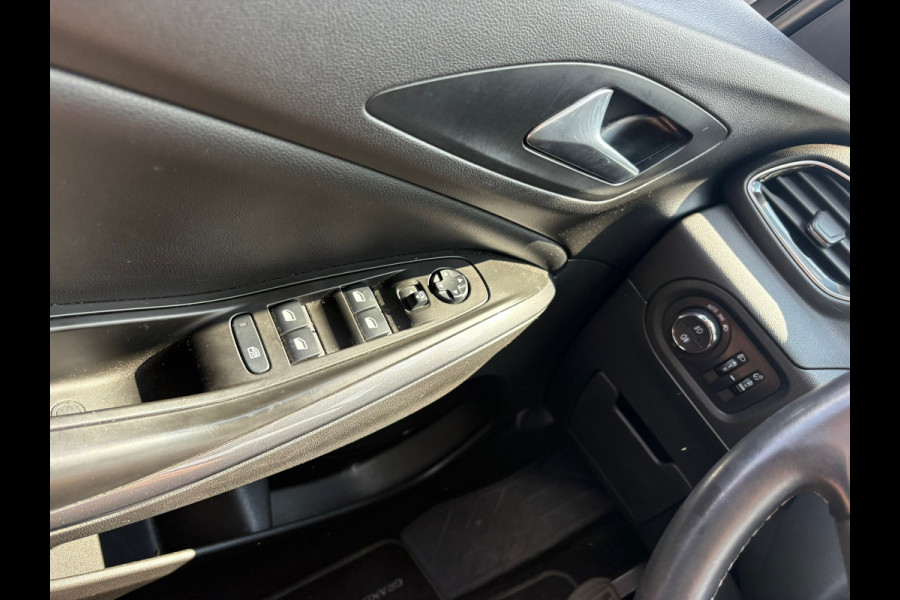 Opel Grandland X 1.2 Turbo Innovation