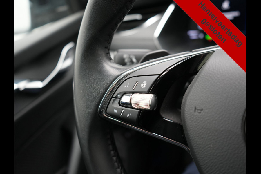 Škoda Octavia Combi 1.4 TSI Sportline Business PHEV 204pk Dealer O.H | Panodak | Adaptive Cruise | Lederen Sportstoelen Massage & Memory | Head Up | Virtual | Camera & Parkassist | 18"L.M | Keyless |  Plug In Hybrid