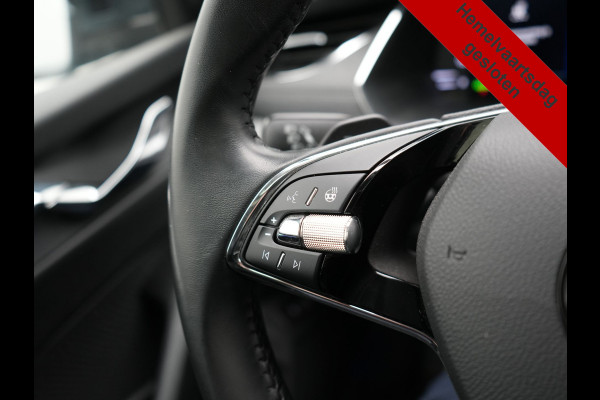 Škoda Octavia Combi 1.4 TSI Sportline Business PHEV 204pk Dealer O.H | Panodak | Adaptive Cruise | Lederen Sportstoelen Massage & Memory | Head Up | Virtual | Camera & Parkassist | 18"L.M | Keyless |  Plug In Hybrid