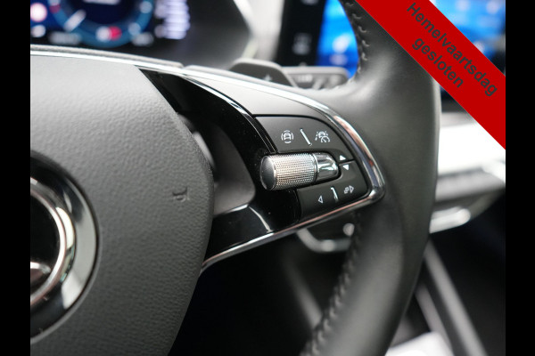 Škoda Octavia Combi 1.4 TSI Sportline Business PHEV 204pk Dealer O.H | Panodak | Adaptive Cruise | Lederen Sportstoelen Massage & Memory | Head Up | Virtual | Camera & Parkassist | 18"L.M | Keyless |  Plug In Hybrid