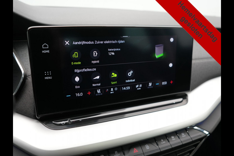 Škoda Octavia Combi 1.4 TSI Sportline Business PHEV 204pk Dealer O.H | Panodak | Adaptive Cruise | Lederen Sportstoelen Massage & Memory | Head Up | Virtual | Camera & Parkassist | 18"L.M | Keyless |  Plug In Hybrid
