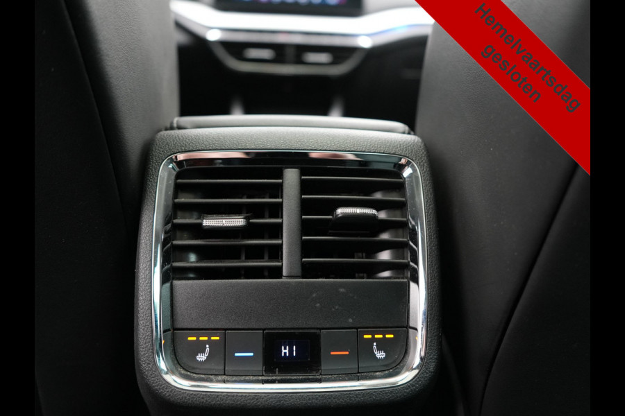 Škoda Octavia Combi 1.4 TSI Sportline Business PHEV 204pk Dealer O.H | Panodak | Adaptive Cruise | Lederen Sportstoelen Massage & Memory | Head Up | Virtual | Camera & Parkassist | 18"L.M | Keyless |  Plug In Hybrid