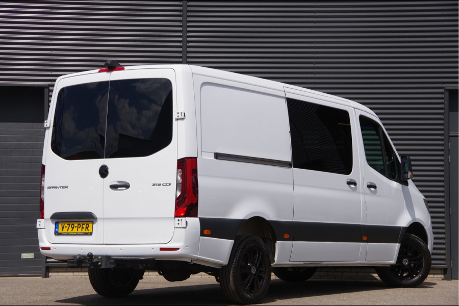 Mercedes-Benz Sprinter 319 3.0 V6 L2H1 DC-6P, 3.5T TREKHAAK, LED, ADAPT. CRUISE, MBUX 10'', CAMERA, NAVI, GEVEERDE STOEL, DUBBELE CABINE, DUBBEL CABINE