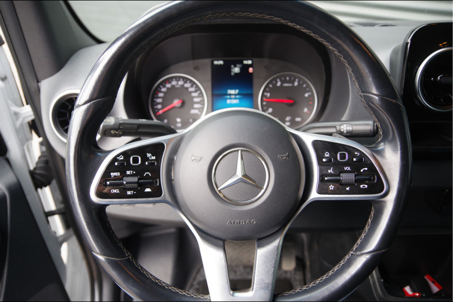 Mercedes-Benz Sprinter 319 3.0 V6 L2H1 DC-6P, 3.5T TREKHAAK, LED, ADAPT. CRUISE, MBUX 10'', CAMERA, NAVI, GEVEERDE STOEL, DUBBELE CABINE, DUBBEL CABINE