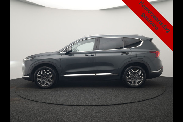 Hyundai Santa Fe 1.6 T-GDI Comfort Smart Sky PHEV 266pk Dealer O.H. | Trekhaak Afn. | Panodak | Adaptive Cruise | Camera | Krell Audio | Lederen Sportstoelen Verwarmd | Apple Carplay | Keyless | Blis | Stuur Verwarmd | Navigatie | DAB | Plug In Hybrid