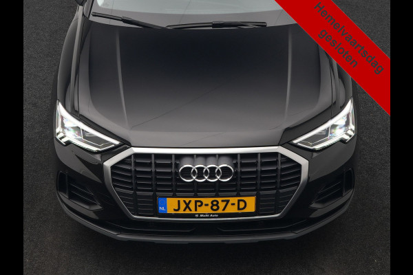 Audi Q3 45 TFSI e PHEV 245pk Dealer O.H. | Trekhaak Af Fabriek | Panodak | Camera | Alcantara Sportstoelen Verwarmd | Apple Carplay | Keyless | Blis | LED Koplampen | Virtual | Navigatie | DAB | Plug In Hybrid |