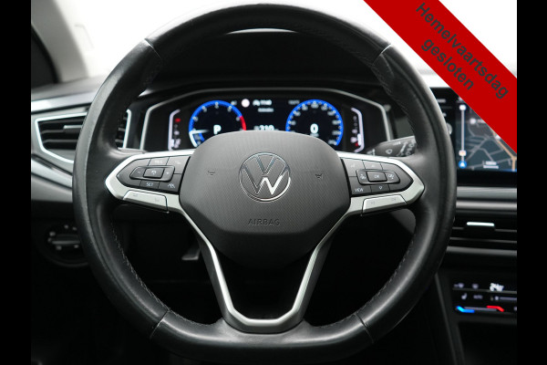 Volkswagen Taigo 1.0 TSI DSG Style 110pk Dealer O.H | Panodak | Camera | Adaptive Cruise | Alcantara Sportstoelen Verwarmd | IQ Light | IQ Drive | Keyless | Apple CarPlay | Navigatie | Virtual | DAB |