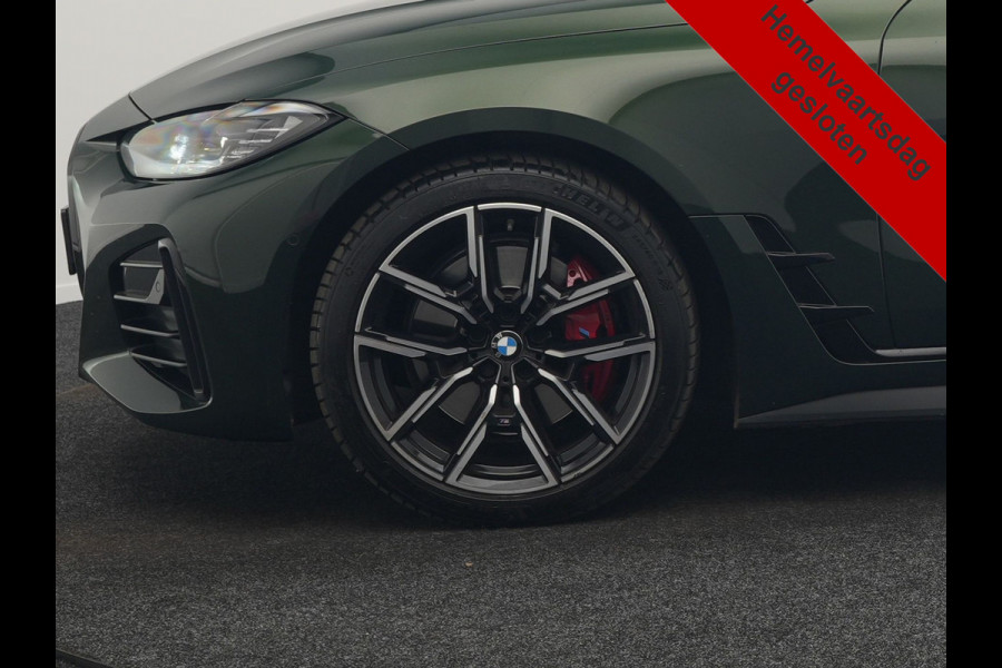 BMW 4 Serie Coupé 430i M Sport 245pk Dealer O.H Sanremo Green | Panodak | Lederen Competition Stoelen Memory & Verwarmd | Adaptive Onderstel | 360 Camera | Harman & Kardon | 19" L.M | Carbon | Apple Carplay | Navigatie | Blis | Virtual | DAB |