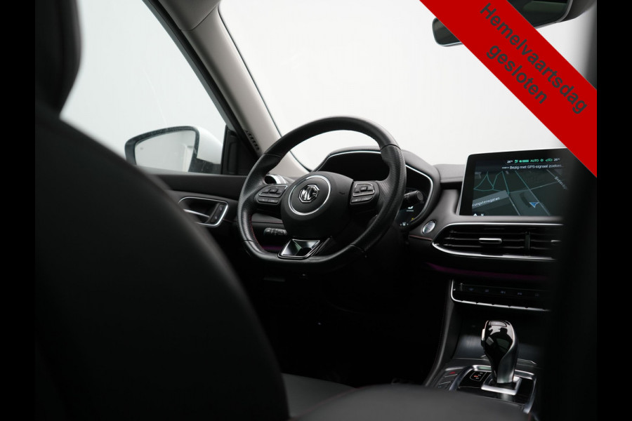 MG EHS 1.5 TGDI Luxury PHEV 258pk Dealer O.H | Panodak | Adaptive Cruise | 360 Camera | Sfeerverlichting | Lederen Sportstoelen Verwarmd | Apple Carplay | Keyless | LED Koplampen | Virtual | Navigatie | DAB | Plug In Hybrid |