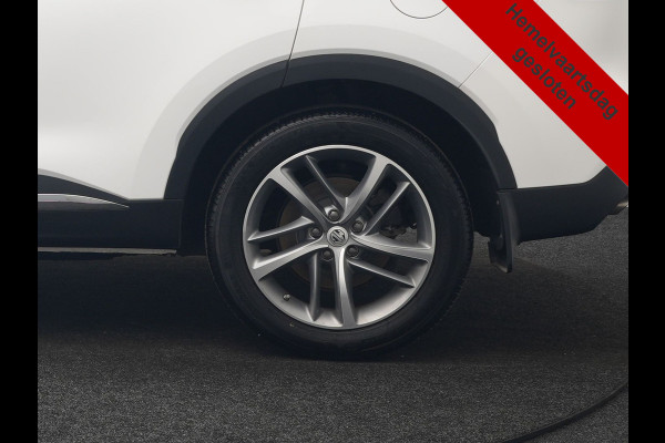 MG EHS 1.5 TGDI Luxury PHEV 258pk Dealer O.H | Panodak | Adaptive Cruise | 360 Camera | Sfeerverlichting | Lederen Sportstoelen Verwarmd | Apple Carplay | Keyless | LED Koplampen | Virtual | Navigatie | DAB | Plug In Hybrid |