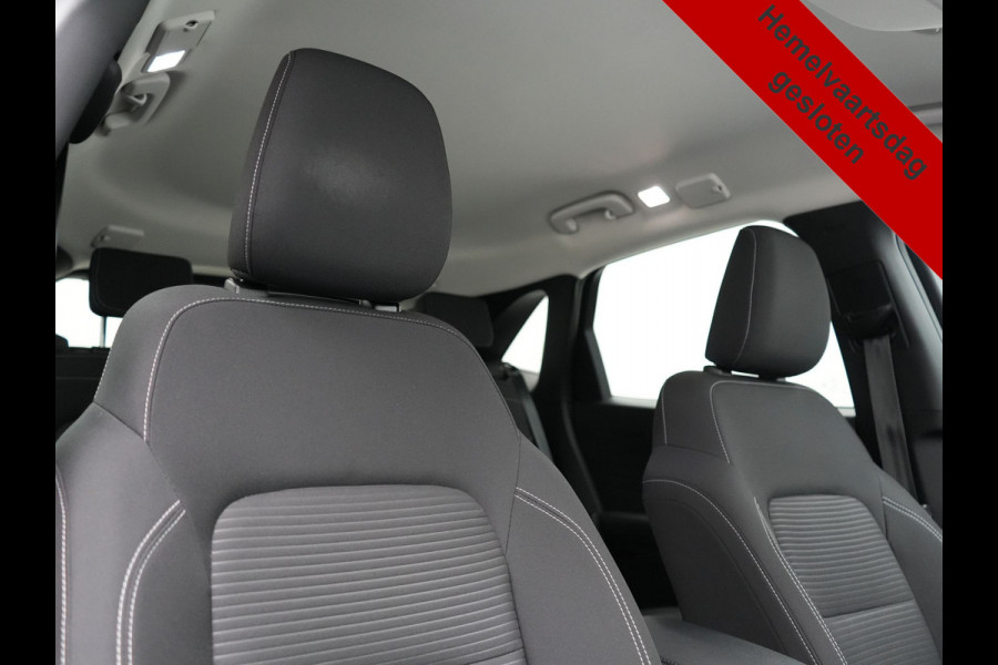 Ford Kuga 2.5 Titanium PHEV 225pk Dealer O.H | Camera | Keyless | Cruise Control | Sportstoelen & Stuur Verwarmd | Navigatie | Virtual | DAB | 17"L.M | Plug In Hybrid