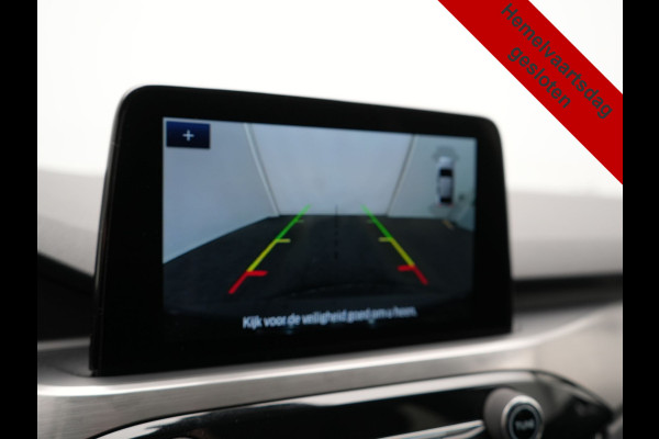 Ford Kuga 2.5 Titanium PHEV 225pk Dealer O.H | Camera | Keyless | Cruise Control | Sportstoelen & Stuur Verwarmd | Navigatie | Virtual | DAB | 17"L.M | Plug In Hybrid
