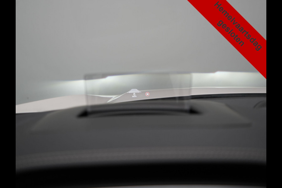 Ford Kuga 2.5 Vignale PHEV 225pk Dealer O.H. | Adaptive Cruise | Head Up | 360 Camera | Bang & Olufsen | Lederen Sportstoelen Memory & Verwarmd | Stuur Verwarmd | Apple Carplay | Keyless | Blis | Navigatie | DAB | Virtual | Plug In Hybrid
