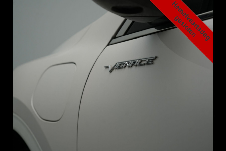 Ford Kuga 2.5 Vignale PHEV 225pk Dealer O.H. | Adaptive Cruise | Head Up | 360 Camera | Bang & Olufsen | Lederen Sportstoelen Memory & Verwarmd | Stuur Verwarmd | Apple Carplay | Keyless | Blis | Navigatie | DAB | Virtual | Plug In Hybrid