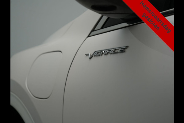 Ford Kuga 2.5 Vignale PHEV 225pk Dealer O.H. | Adaptive Cruise | Head Up | 360 Camera | Bang & Olufsen | Lederen Sportstoelen Memory & Verwarmd | Stuur Verwarmd | Apple Carplay | Keyless | Blis | Navigatie | DAB | Virtual | Plug In Hybrid
