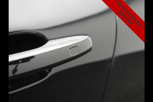 Volvo XC60 T6 AWD Inscription PHEV 350pk Dealer O.H | Panodak | Adaptive Cruise | Camera | Harman / Kardon | Lederen Sportstoelen Memory & Verwarmd | Google Assistant | Apple Carplay | Keyless | Full LED | Pilot Assist | Navigatie | Virtual |